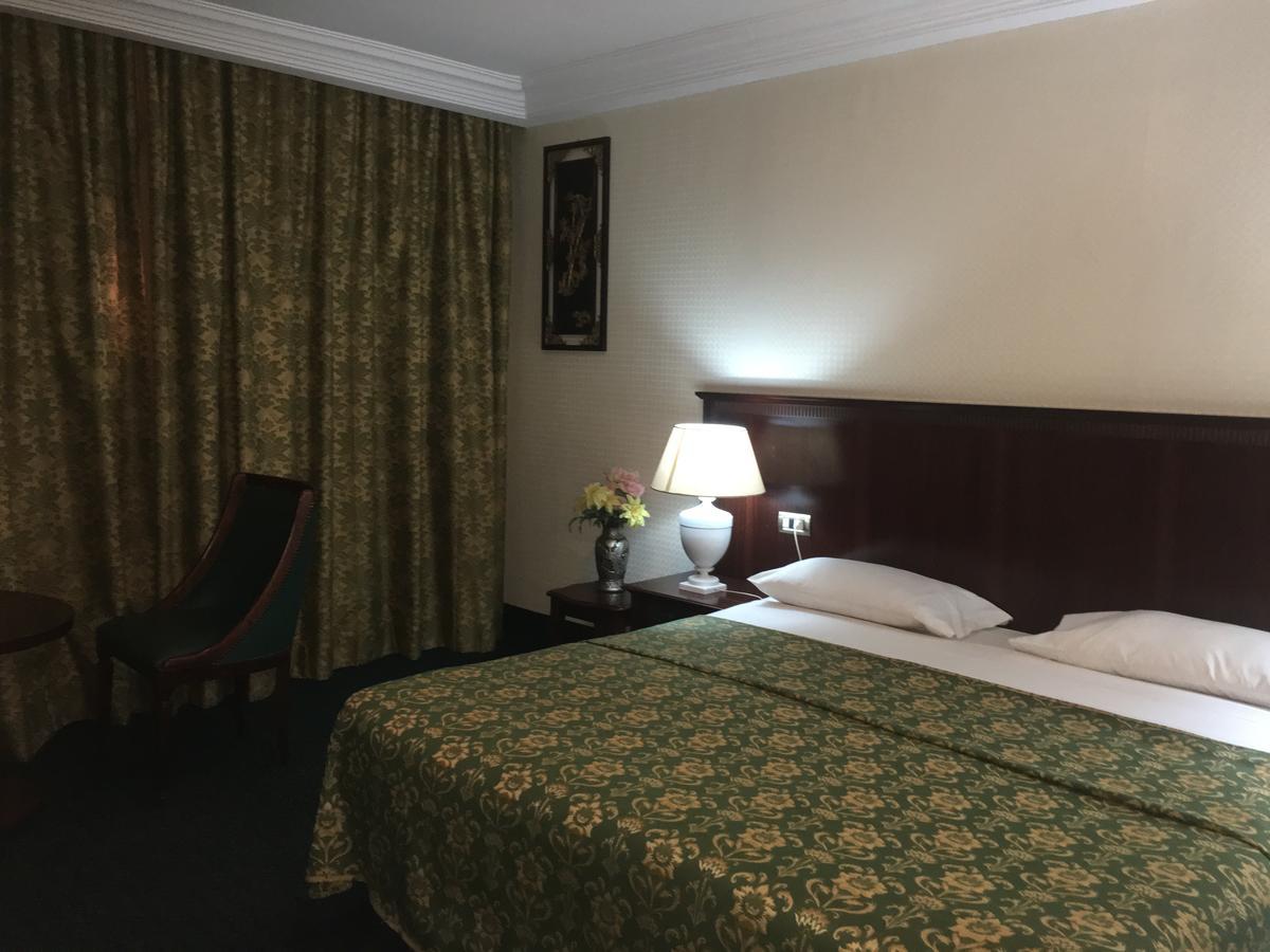 Hotel Palm Beach Ouagadougou Luaran gambar