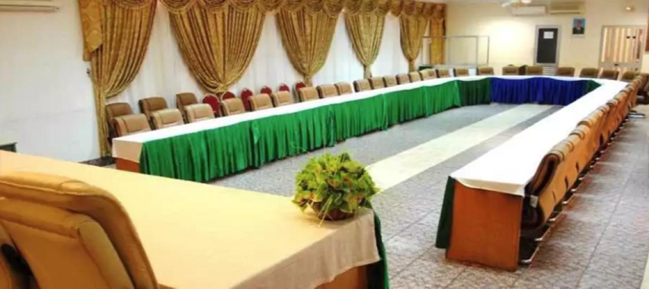 Hotel Palm Beach Ouagadougou Luaran gambar