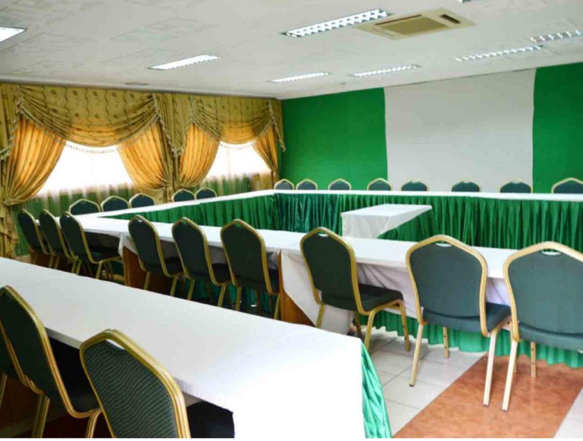 Hotel Palm Beach Ouagadougou Luaran gambar