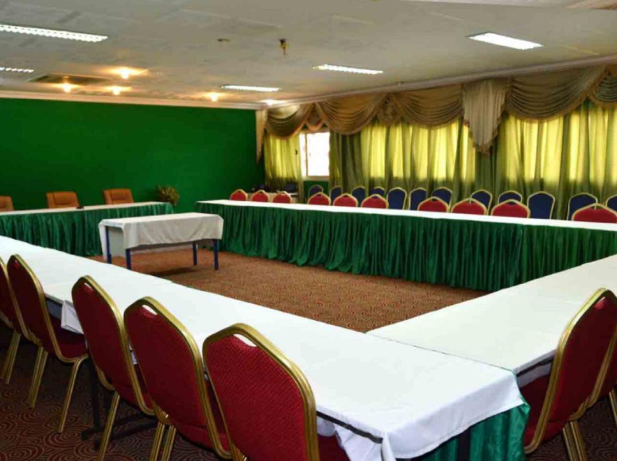 Hotel Palm Beach Ouagadougou Luaran gambar